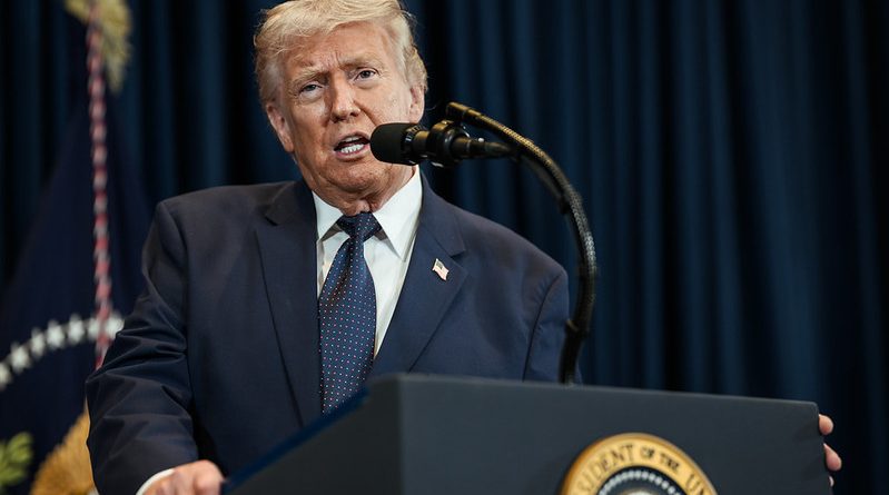 . (Official White House Photo by Daniel Torok)