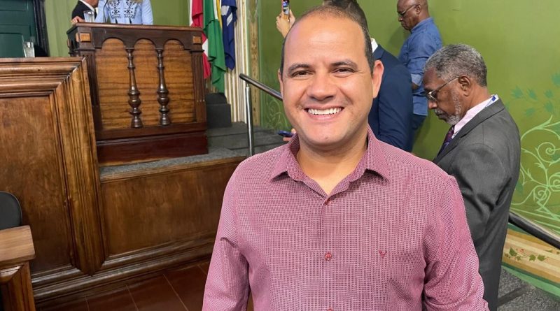 Oposição na Câmara de Salvador condiciona apoio a Aleluia a diálogo sobre pautas da bancada