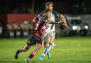 Vitória enfrenta Corinthians nesta segunda em confronto direto contra o rebaixamento; veja onde assistir